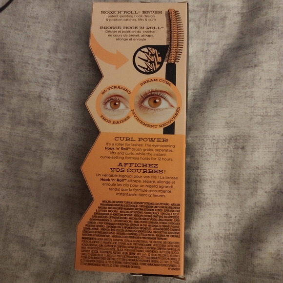 Benefit Mascara - Picture 7 of 16